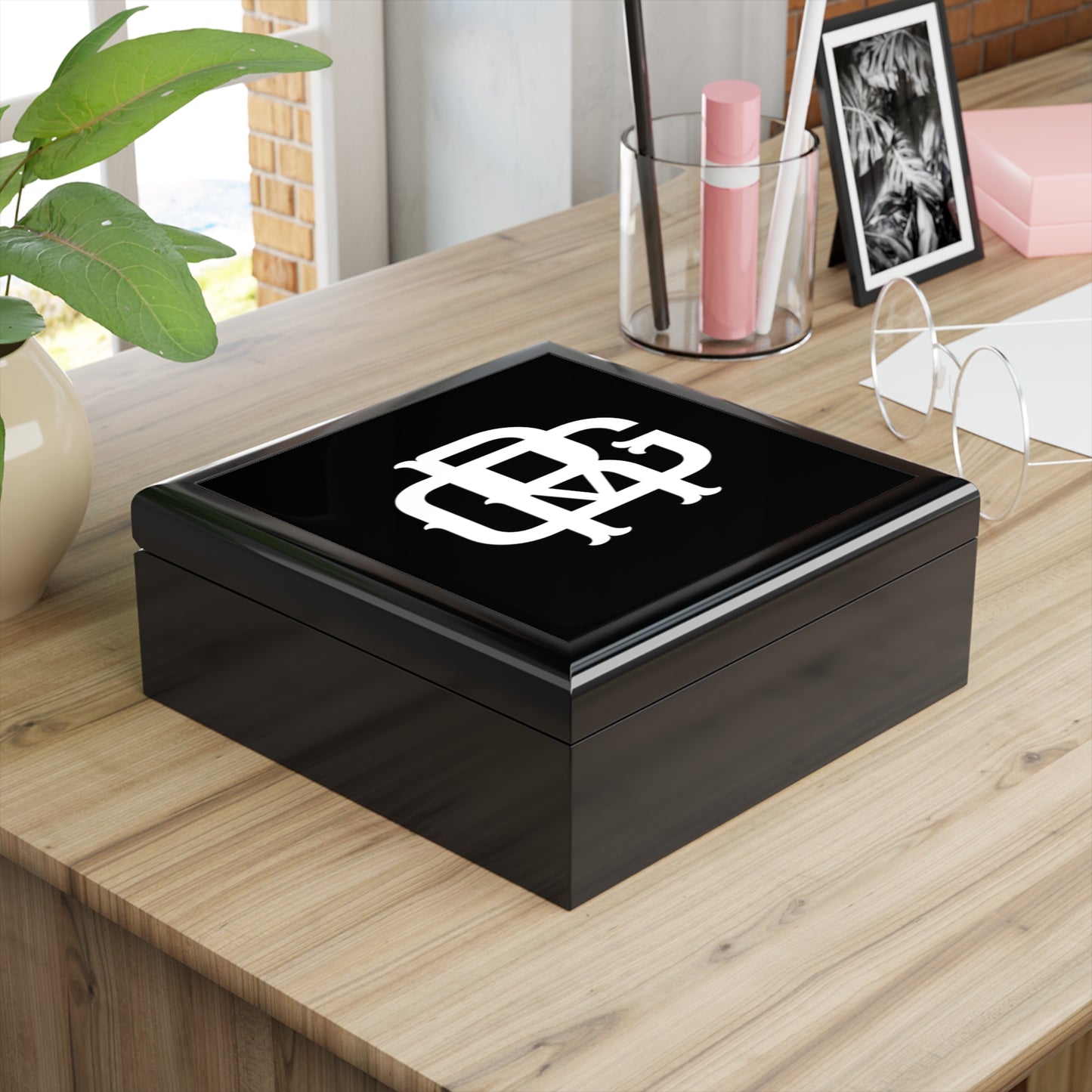 Elegant Custom Jewelry Box with Monogram Design